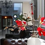 Apartment White Rock Castle - Pool &