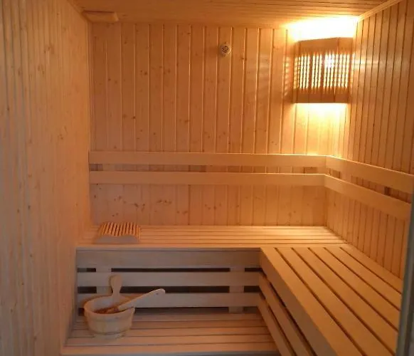 White Rock Castle - Pool & Apartment Balchik