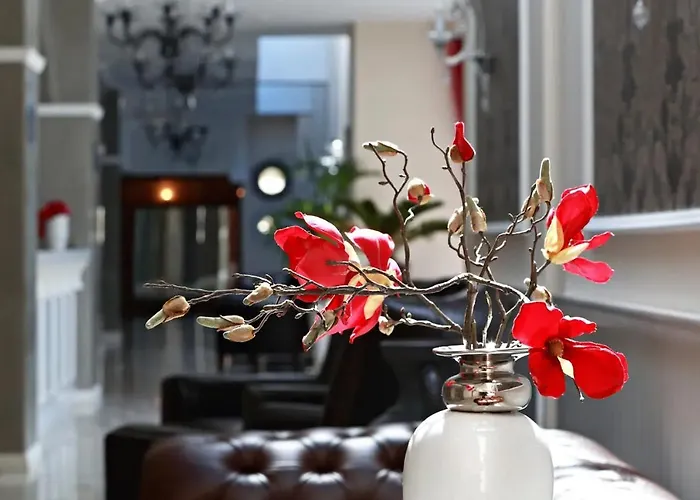 Apartment White Rock Castle - Pool &